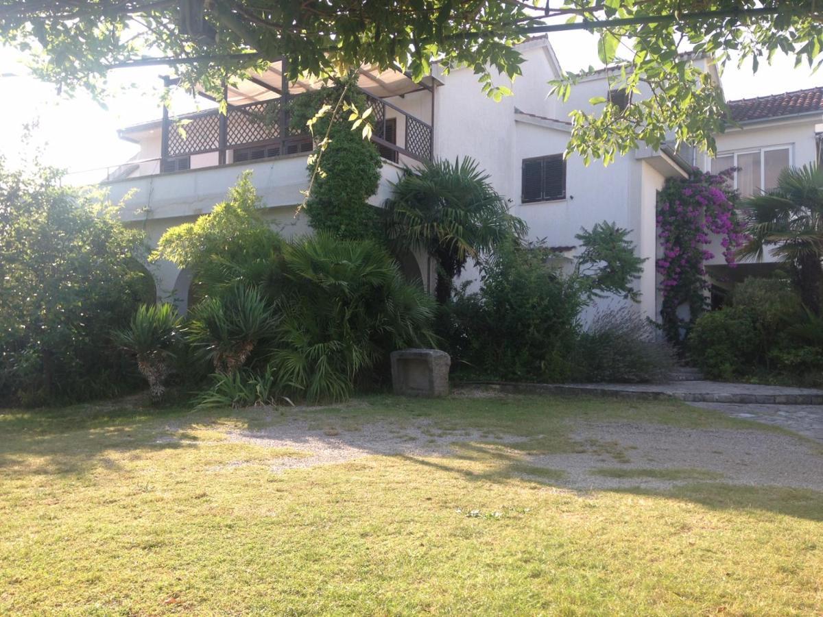 Apartmani Dubasnica Malinska Zewnętrze zdjęcie