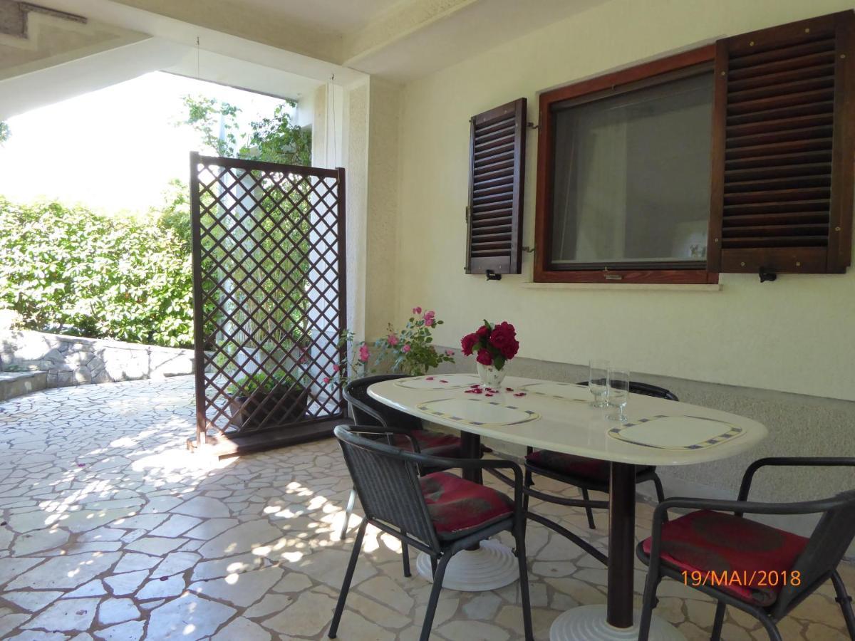 Apartmani Dubasnica Malinska Zewnętrze zdjęcie