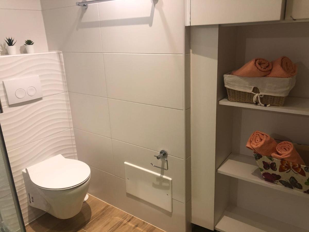 Apartmani Dubasnica Malinska Zewnętrze zdjęcie